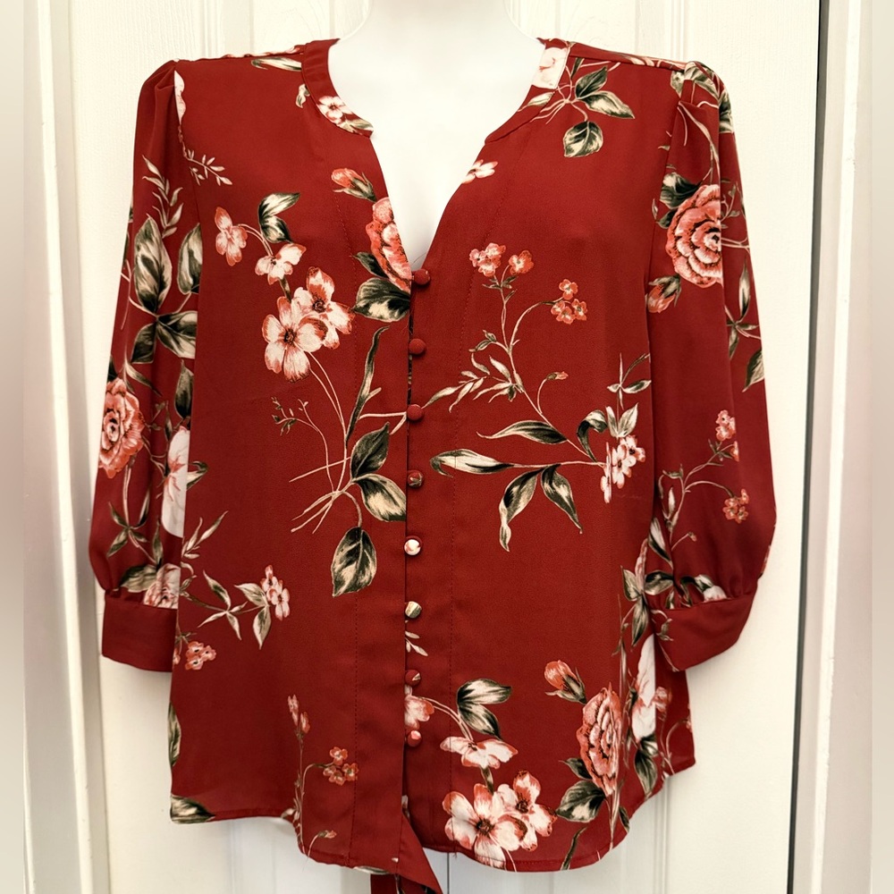 New York & Company Red Floral Blouse